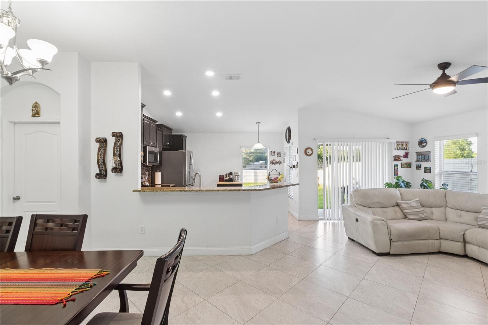 13743 Newport Shores Dr photo 5