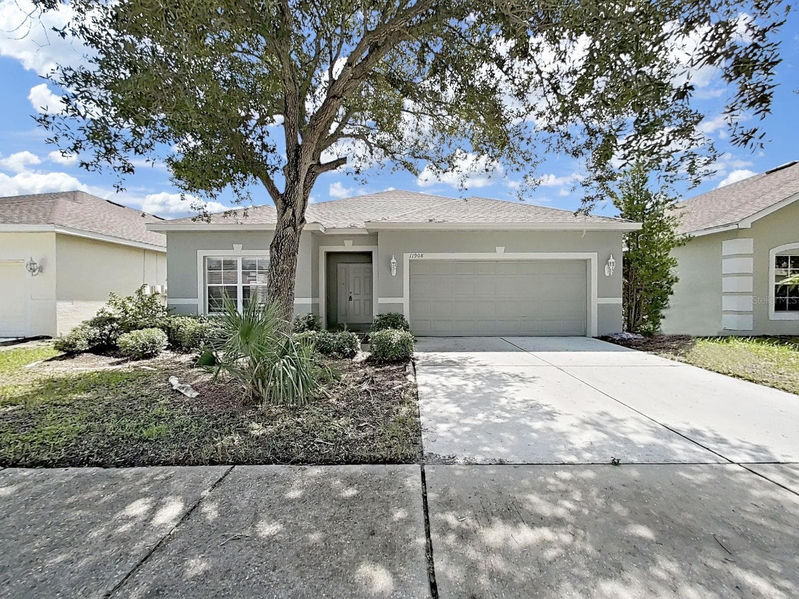 11908 Fern Blossom Dr