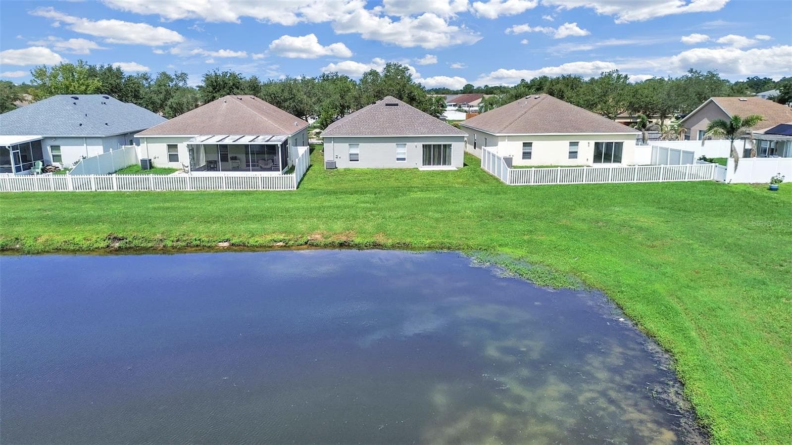 11908 Fern Blossom Dr photo 3