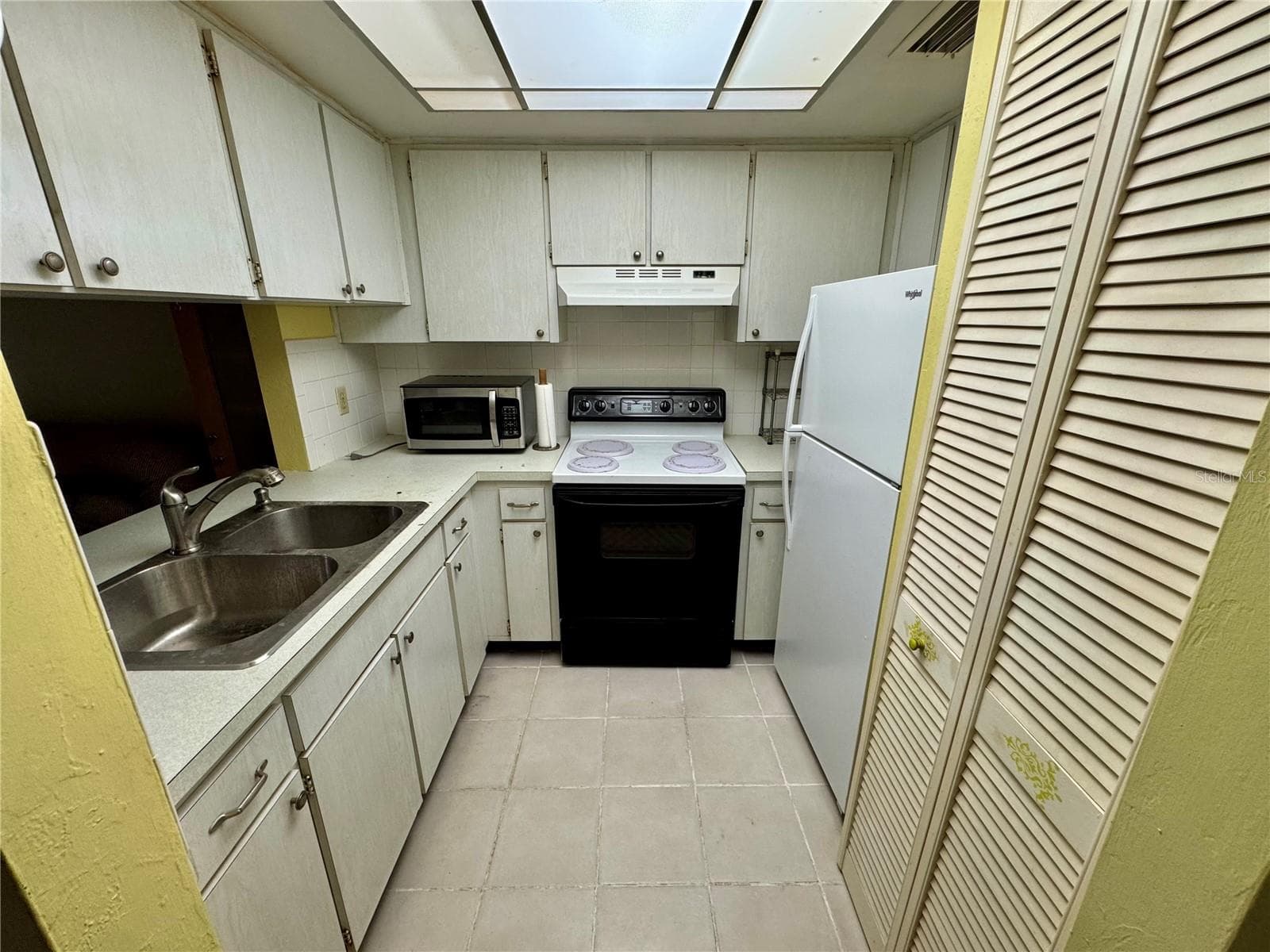 1250 S Pinellas Ave #511 photo 4