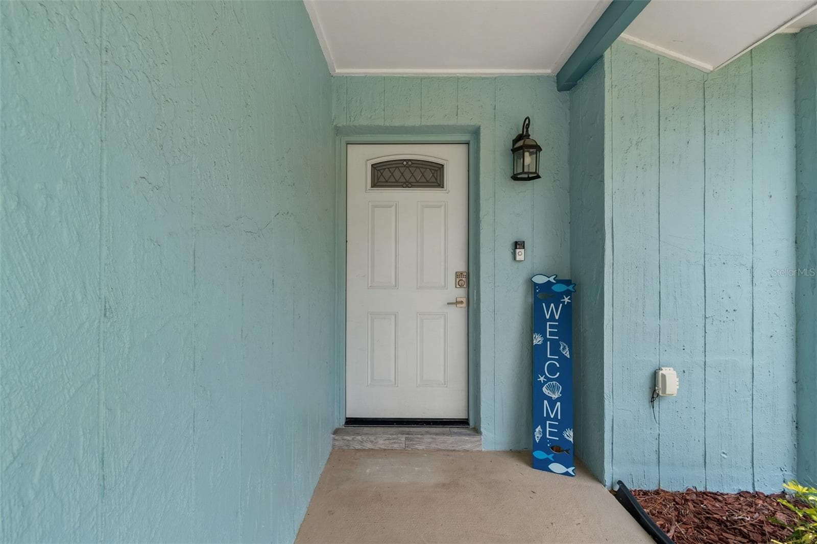5440 Leahy Ln photo 3