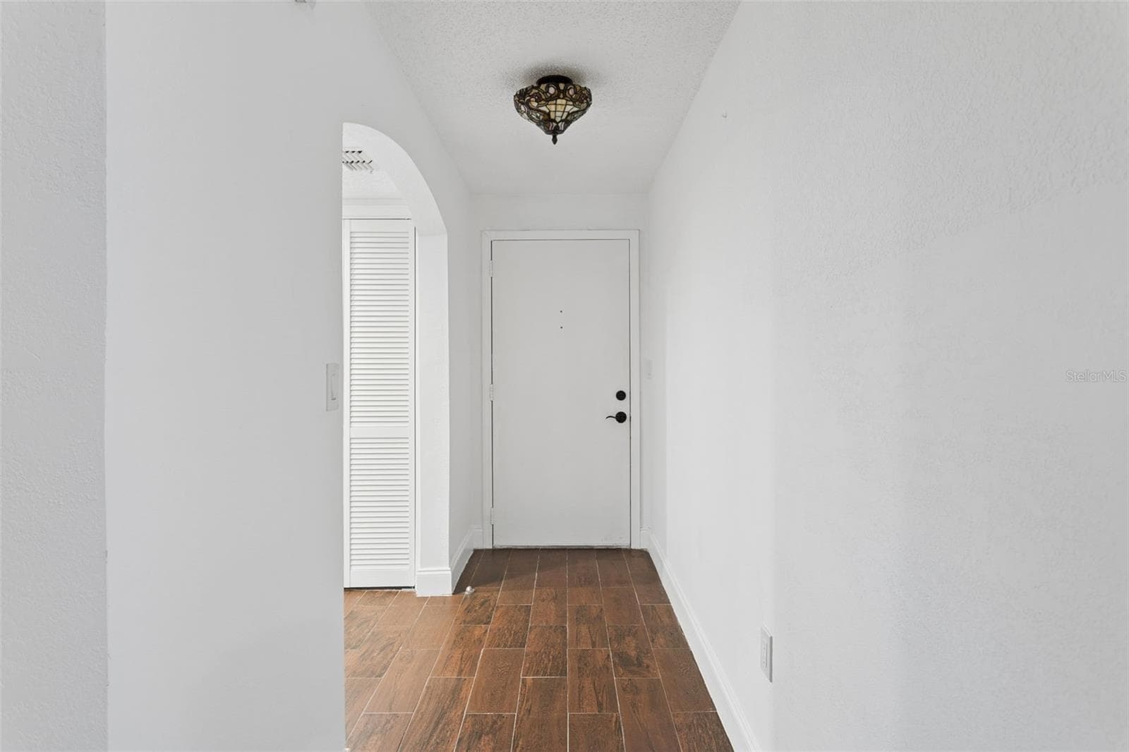 9920 Eagles Point Cir #2 photo 4