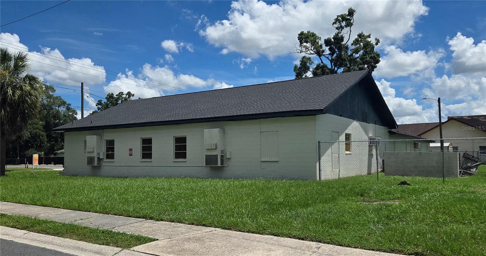 3103 E Lake Ave photo 4