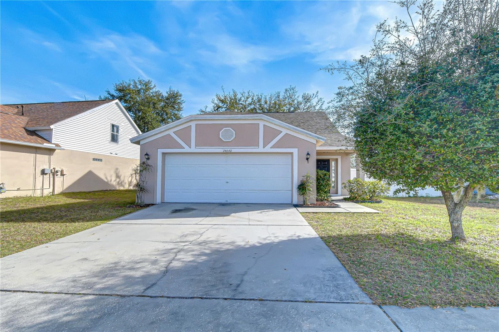 24640 Siena Dr
