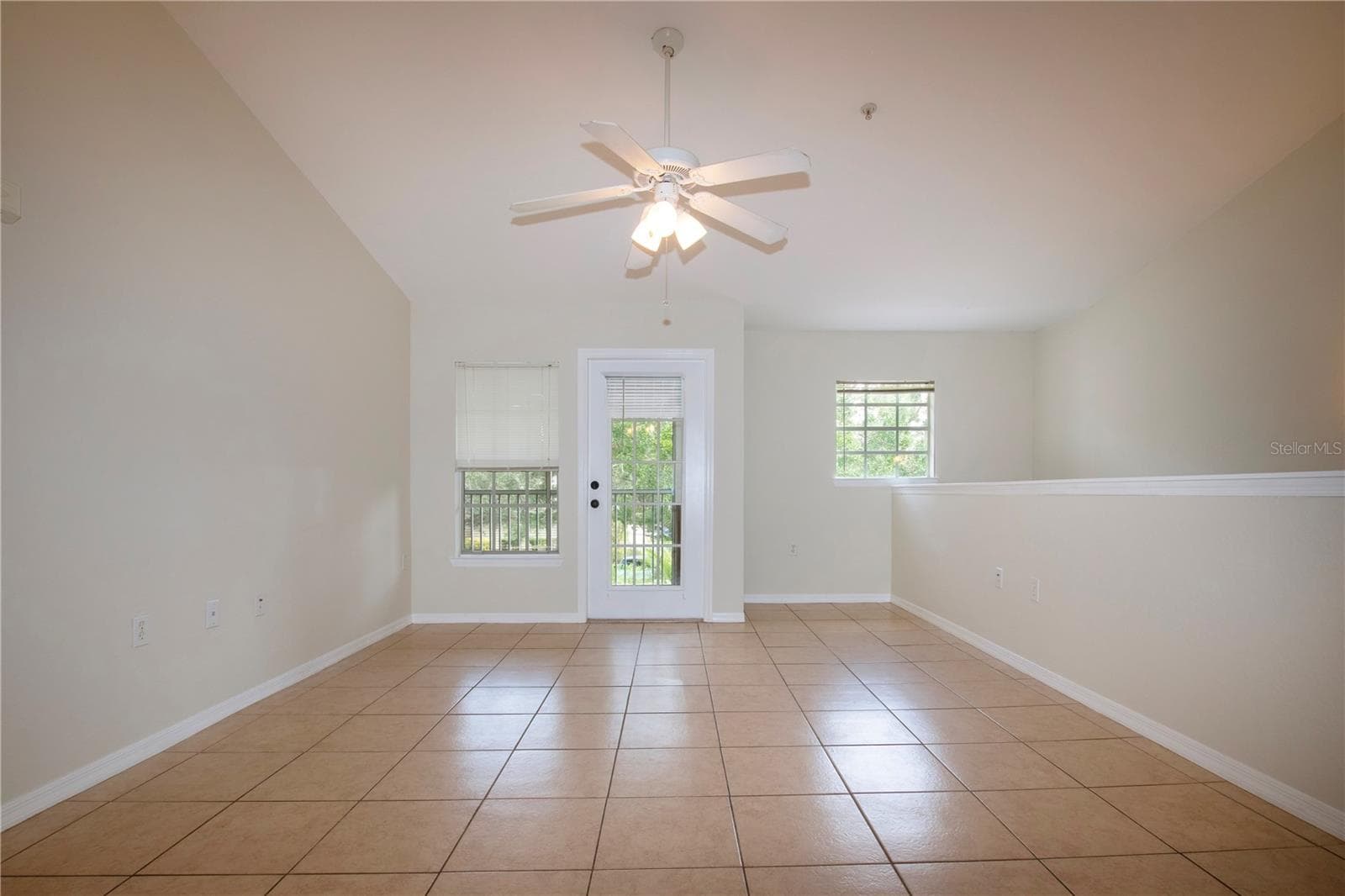 7405 Vista Way #203 photo 5