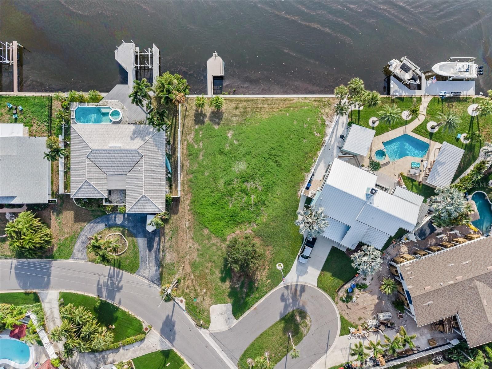 1301 Sea Gull Dr S