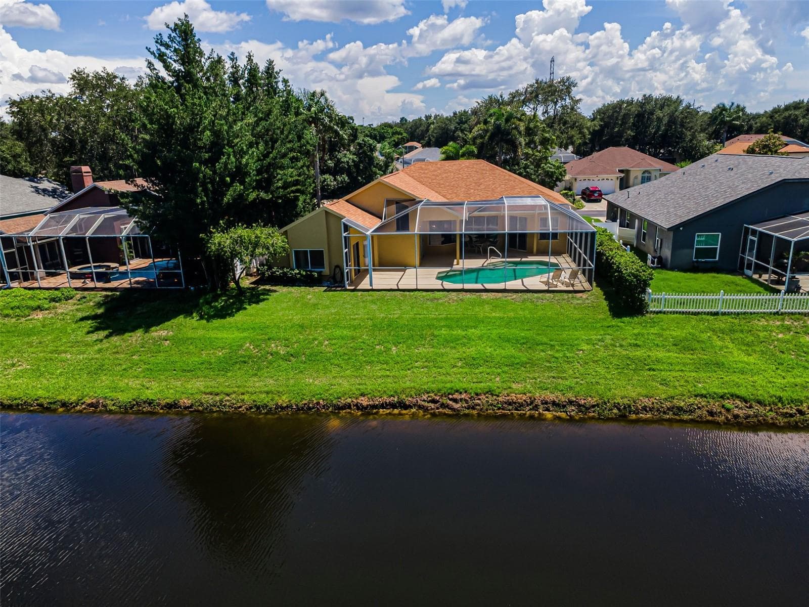 1259 Paradise Lake Dr