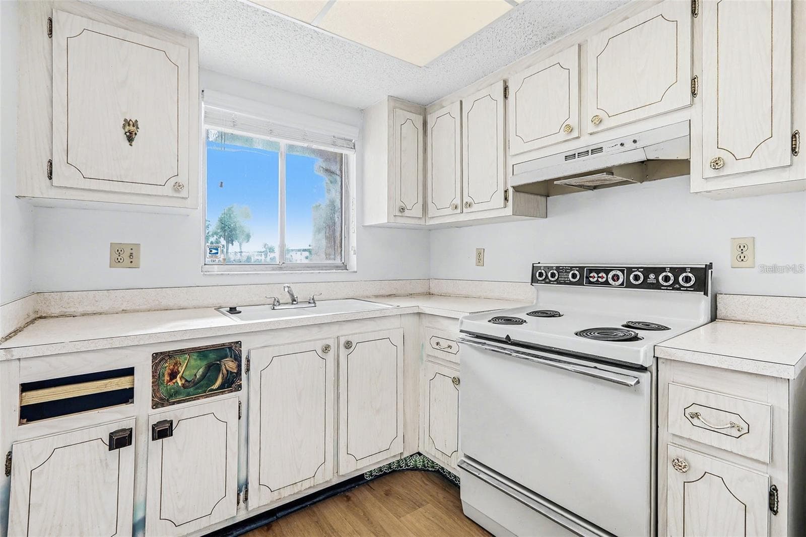 3723 Lake Bayshore Dr #H206 photo 3