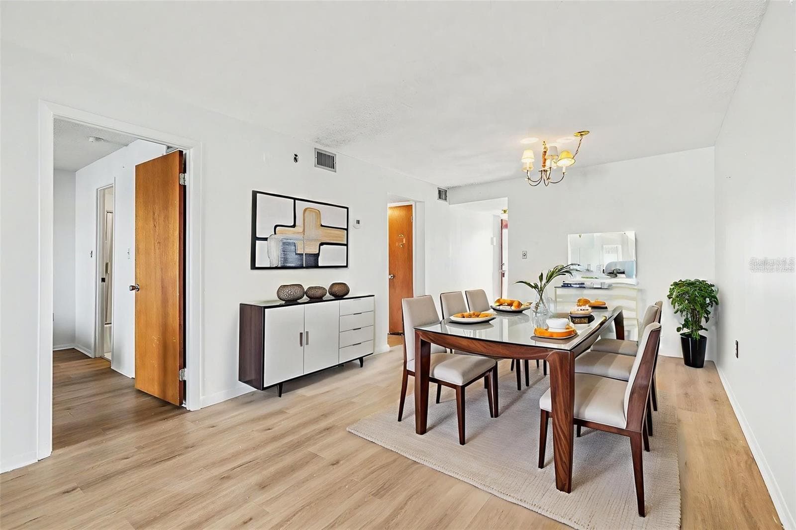 3723 Lake Bayshore Dr #H206 photo 5