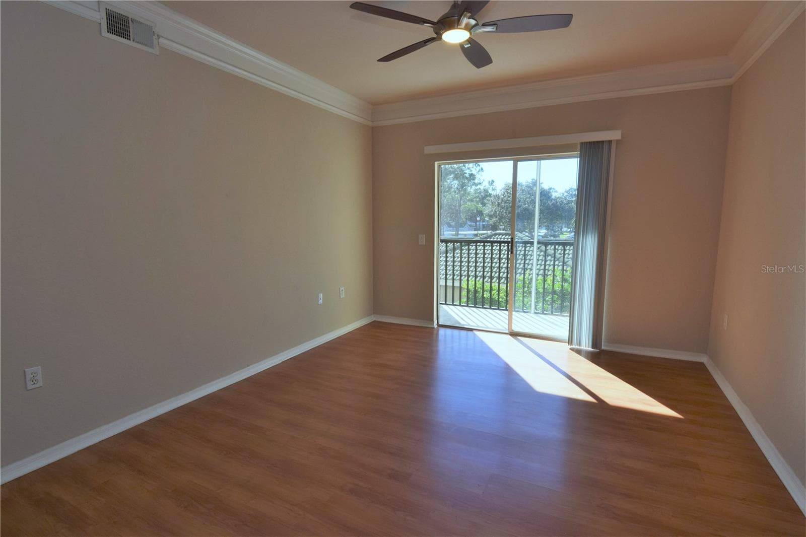 5122 Northridge Rd #202 photo 5