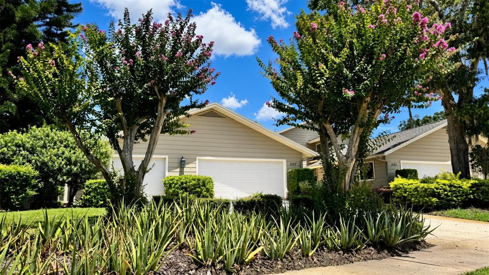 1127 Royal Troon CT photo 3