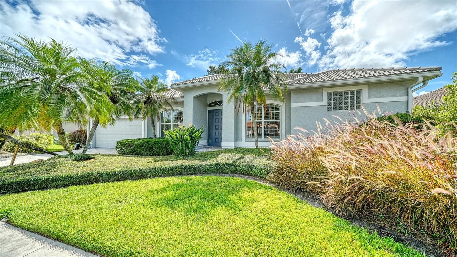 5325 Anthony Ln photo 3
