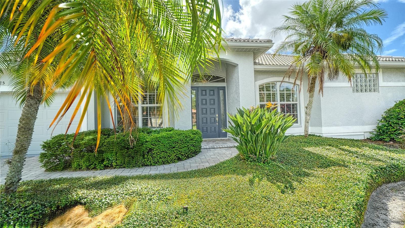 5325 Anthony Ln photo 5
