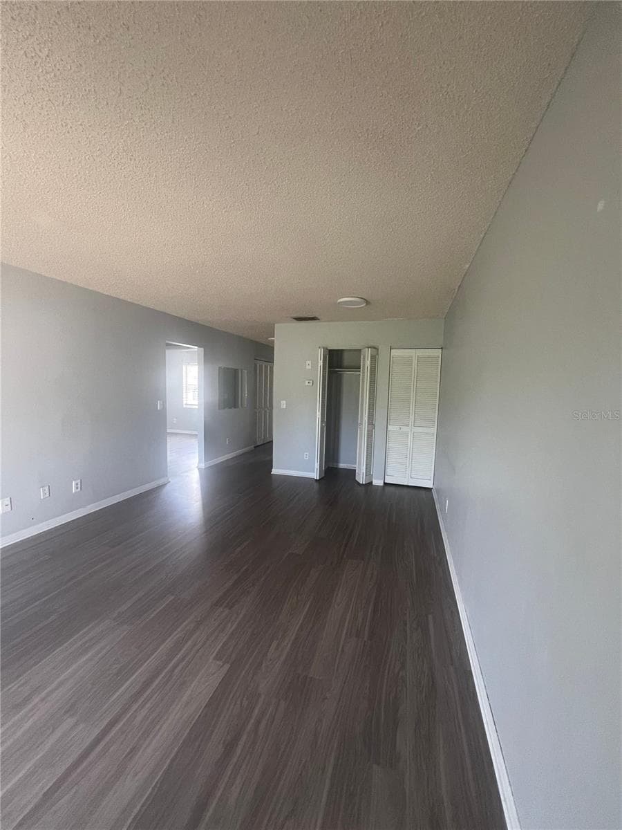 709 Oceanside Cir #712 photo 3