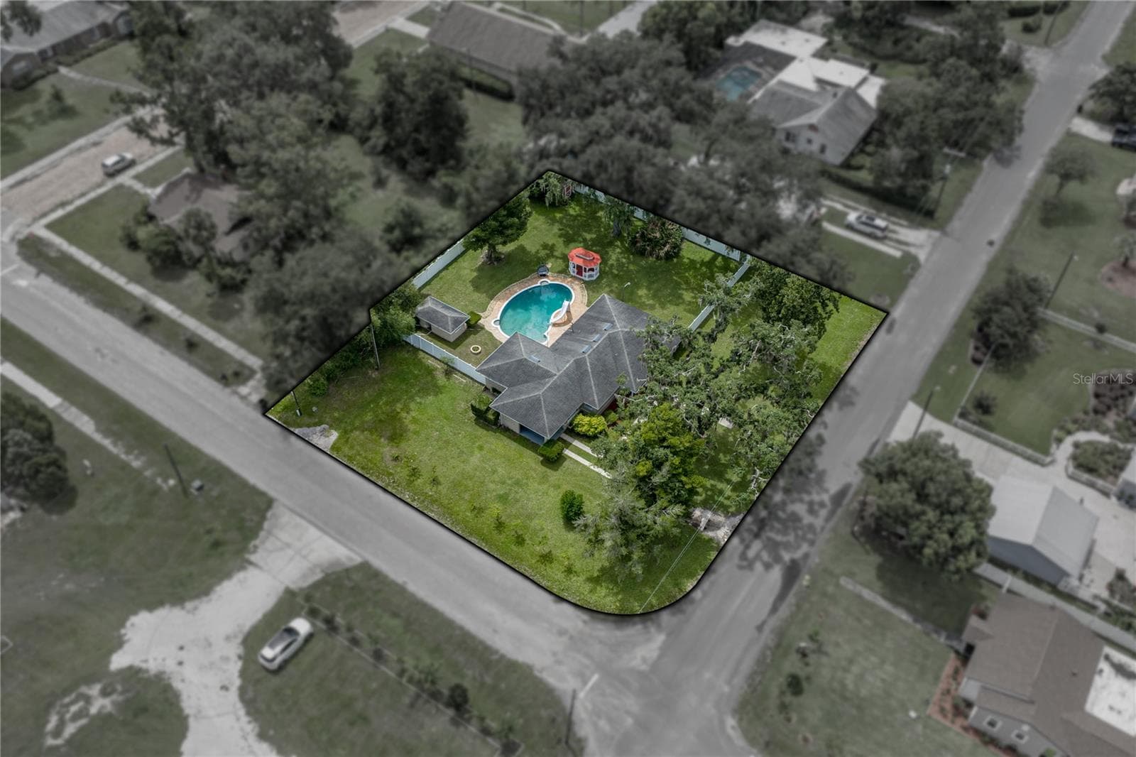 14320 13th St photo 5
