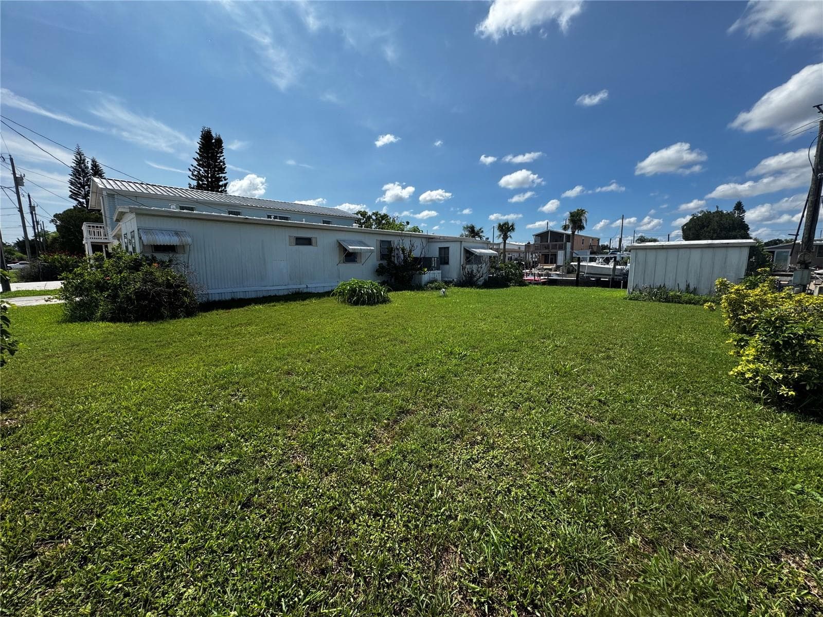 6810 Gull Ln photo 3