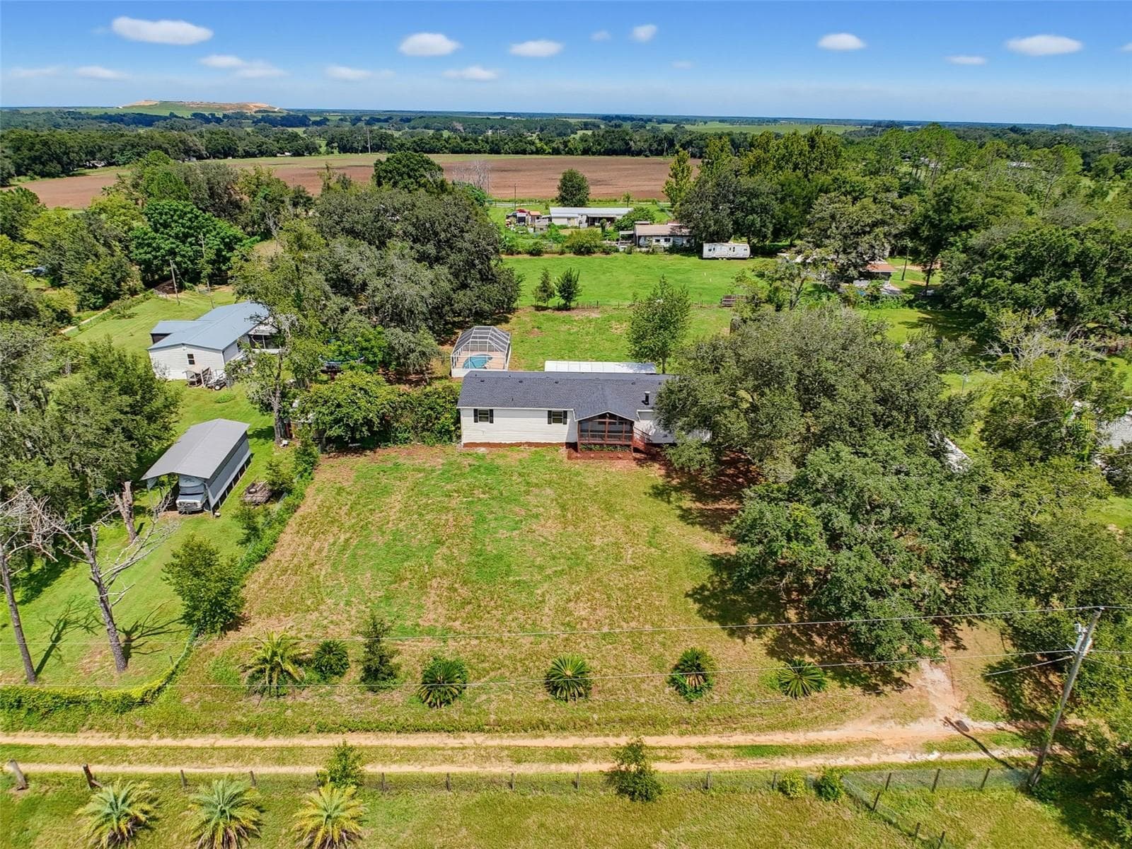 11106 Fernway Ln