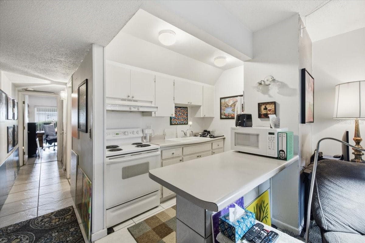 1235 S Highland Ave #5-102 photo 5