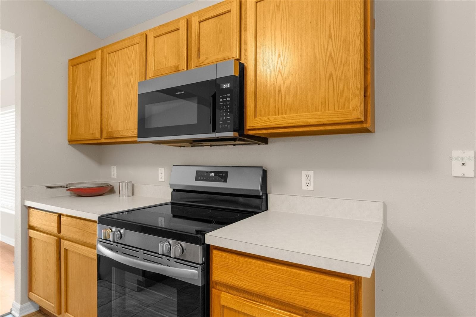 3220 Bellericay Ln photo 4