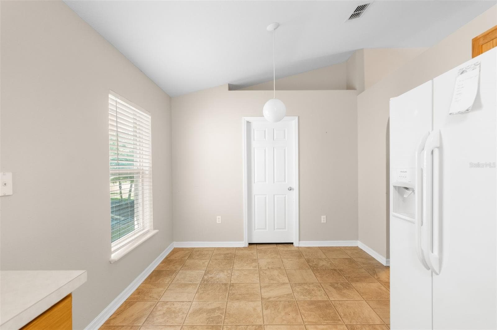 3220 Bellericay Ln photo 5