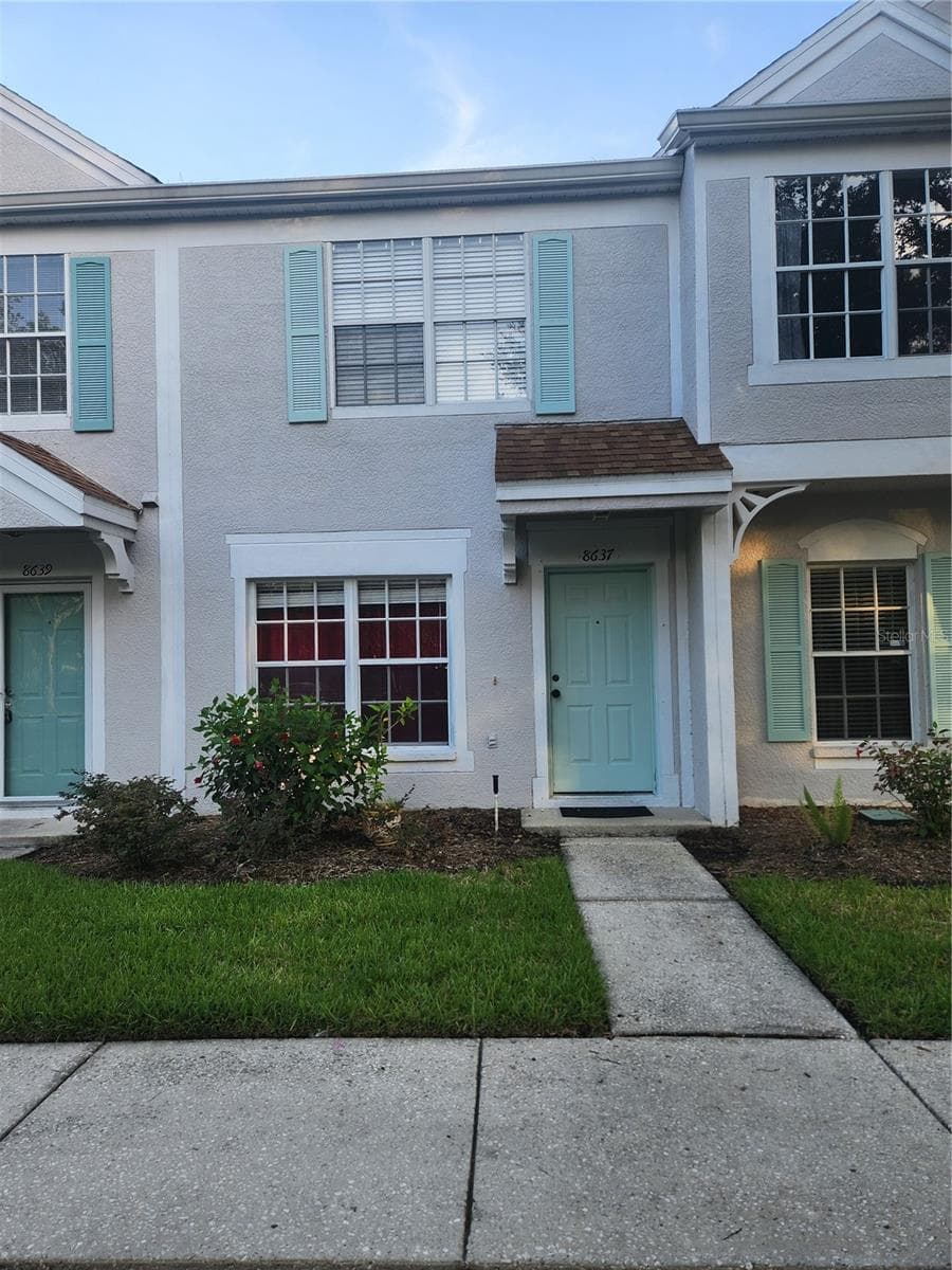 8637 Hunters Key Cir #8637