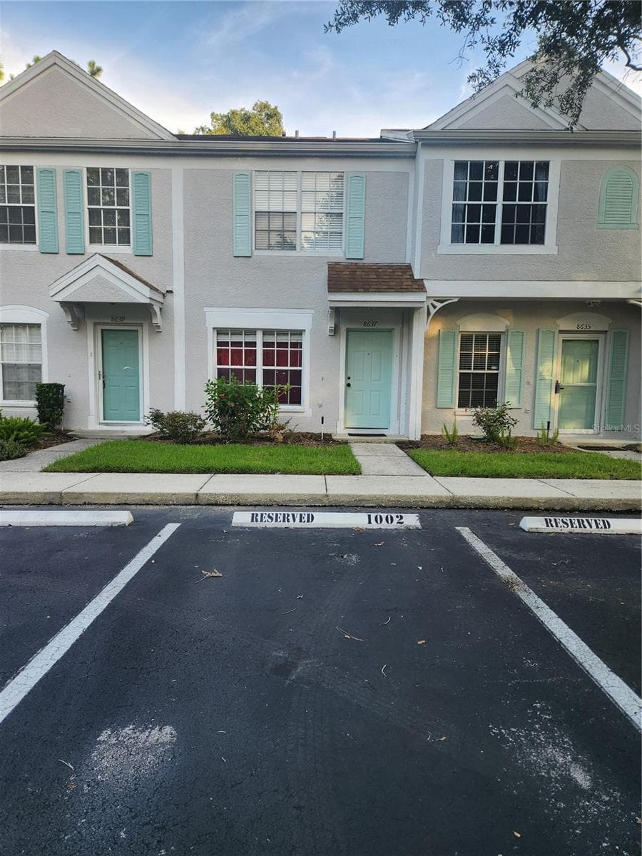 8637 Hunters Key Cir #8637 photo 3