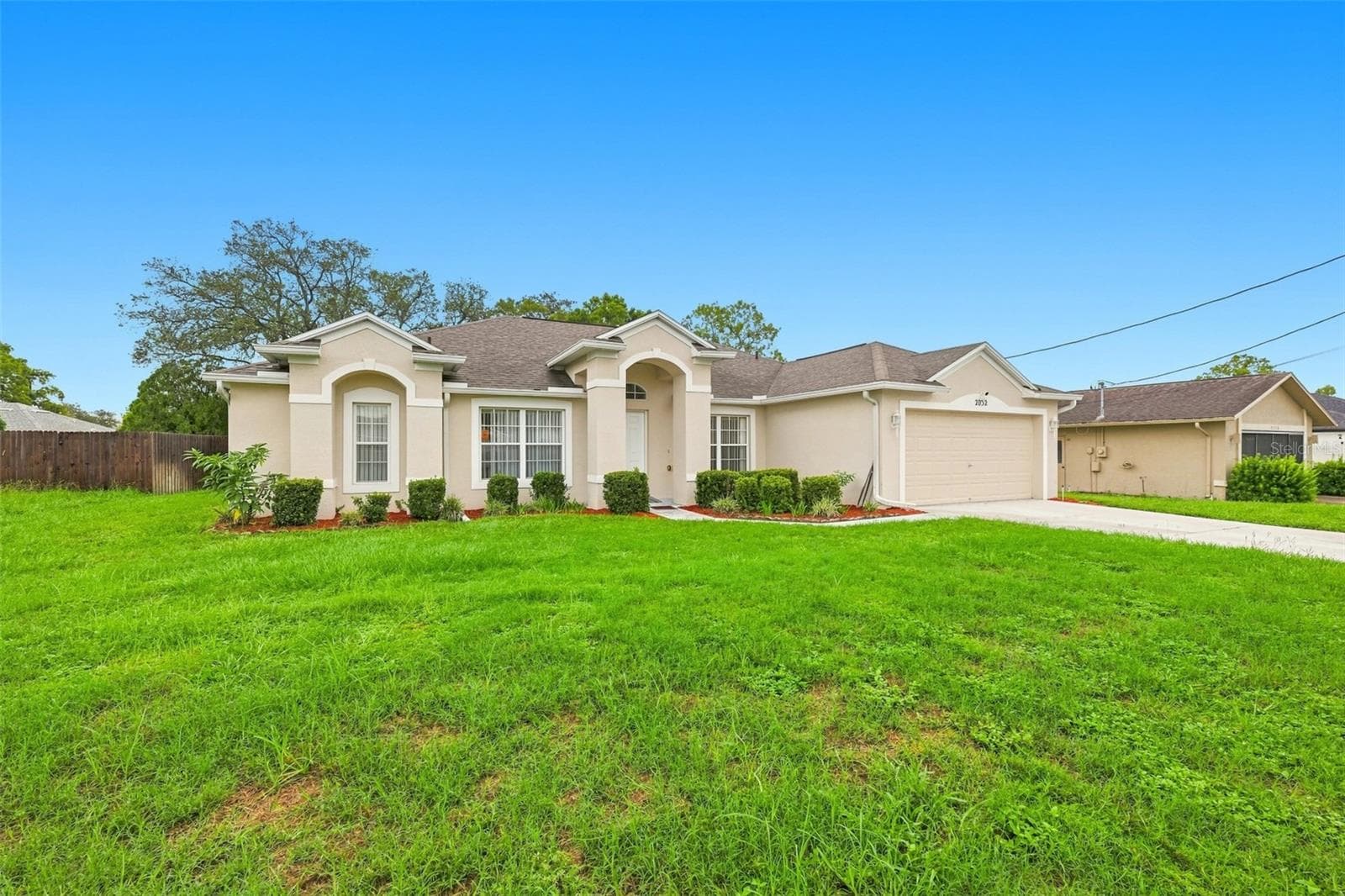 2032 DE Carlo Ave photo 4