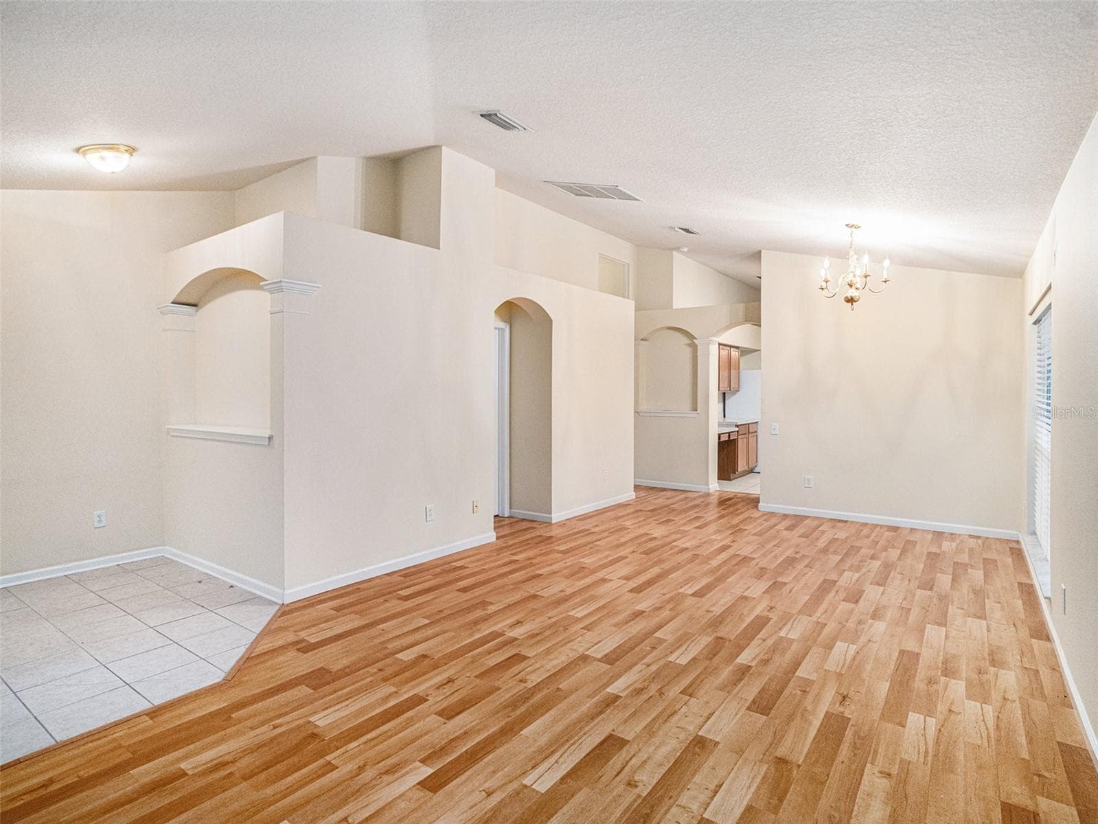 11440 Misty Isle Ln photo 3