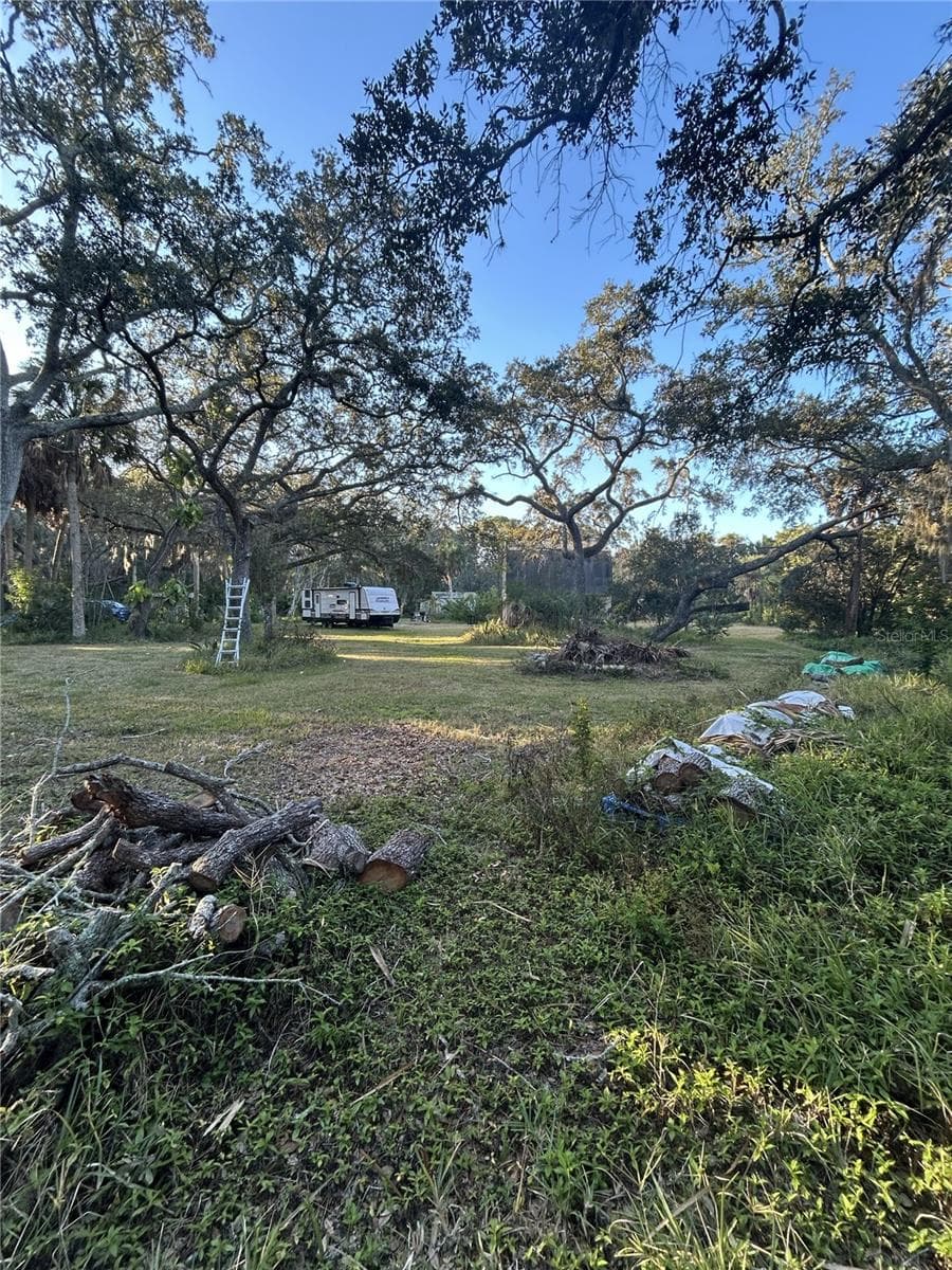 14428 Guava St