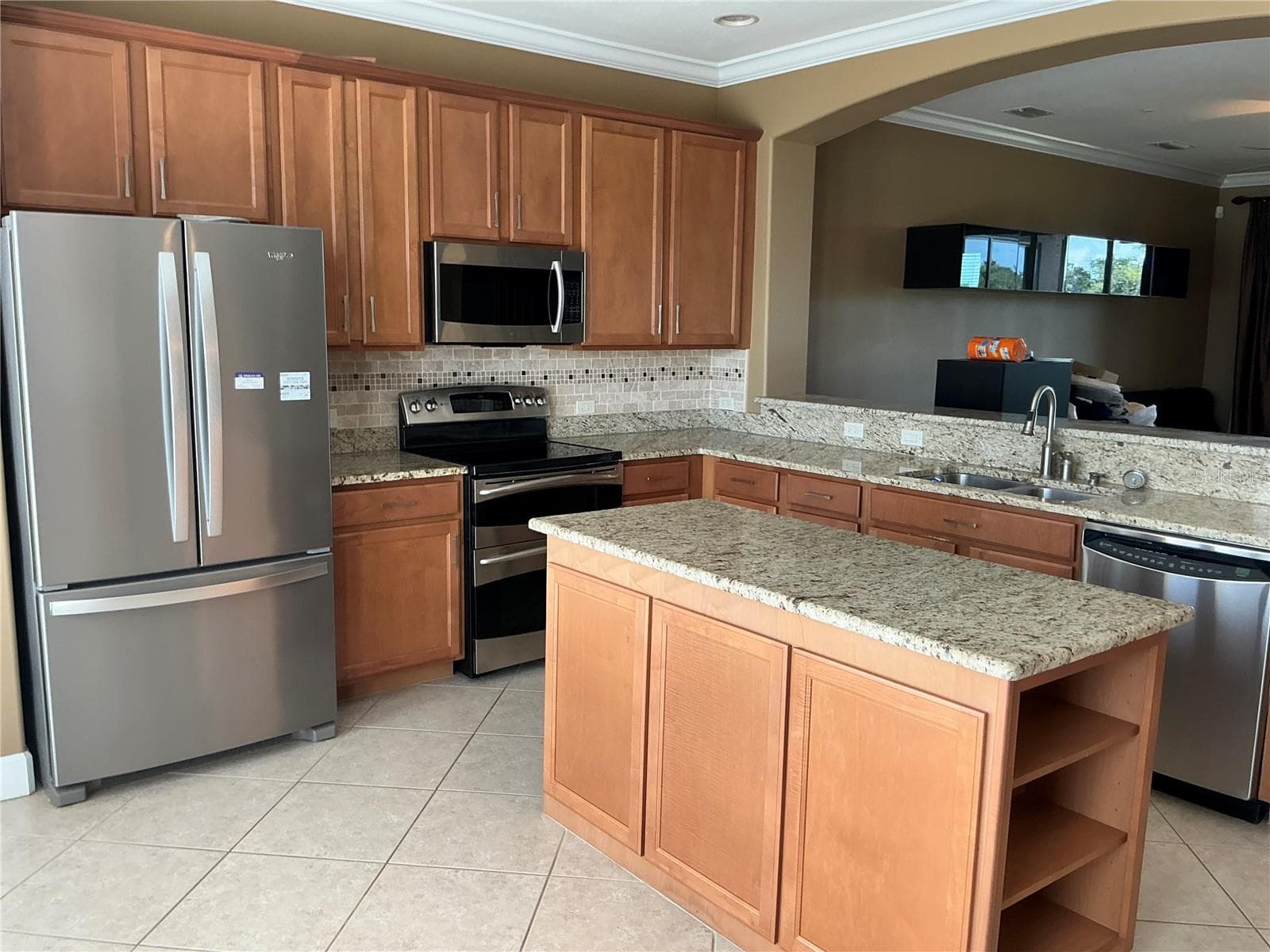 7059 Islamorada Cir photo 5