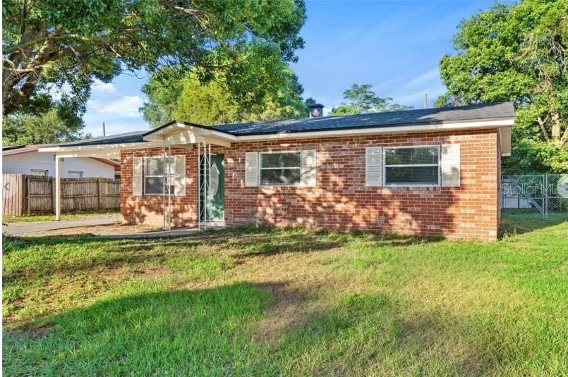 3544 Colleen Dr photo 4