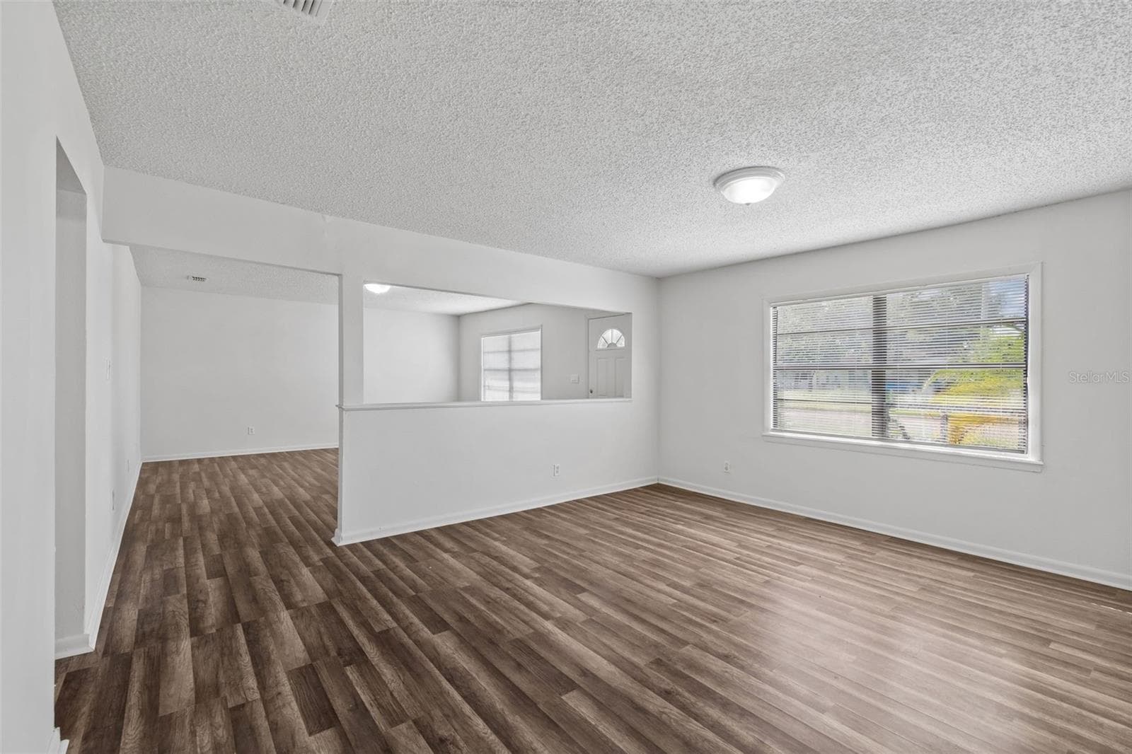6711 Interbay Blvd photo 4