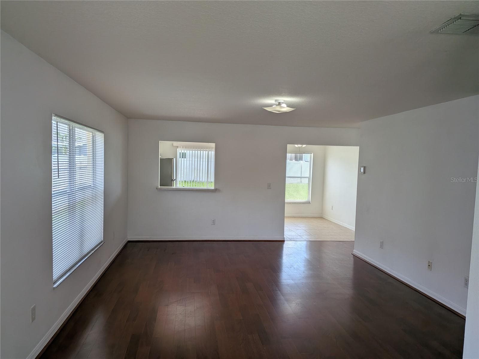 24606 Victoria Wood CT photo 3