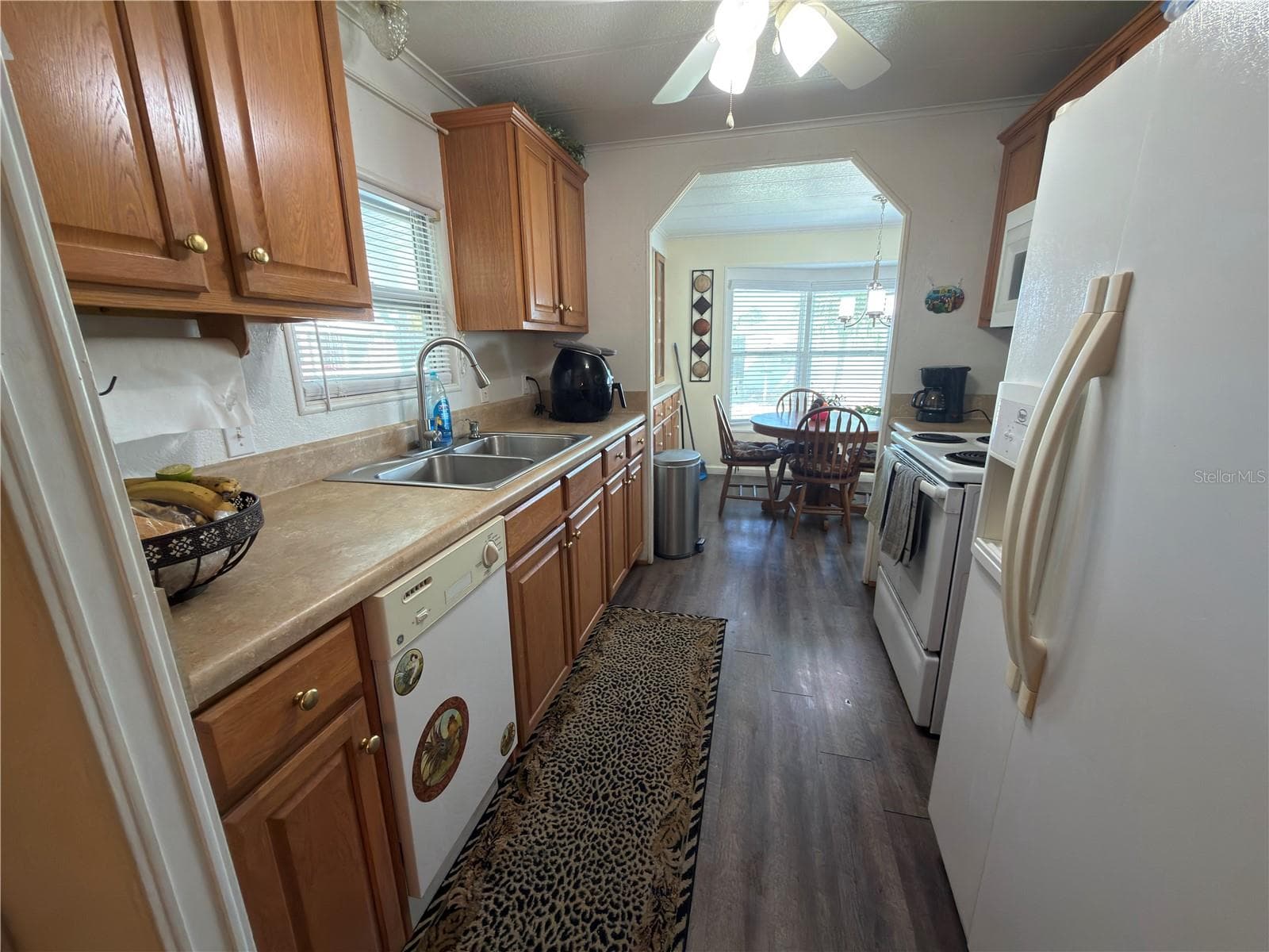 2055 S Floral Ave #42 photo 4