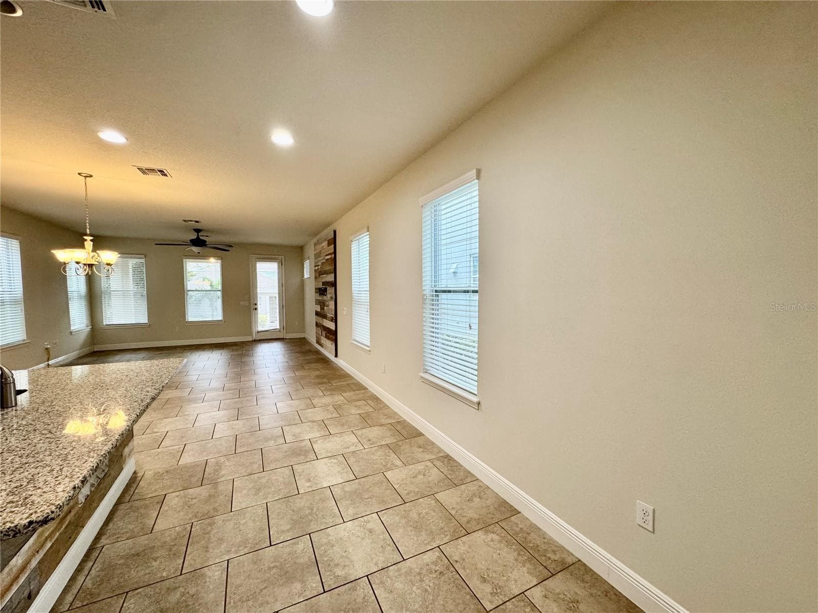 7208 Milestone Dr photo 4