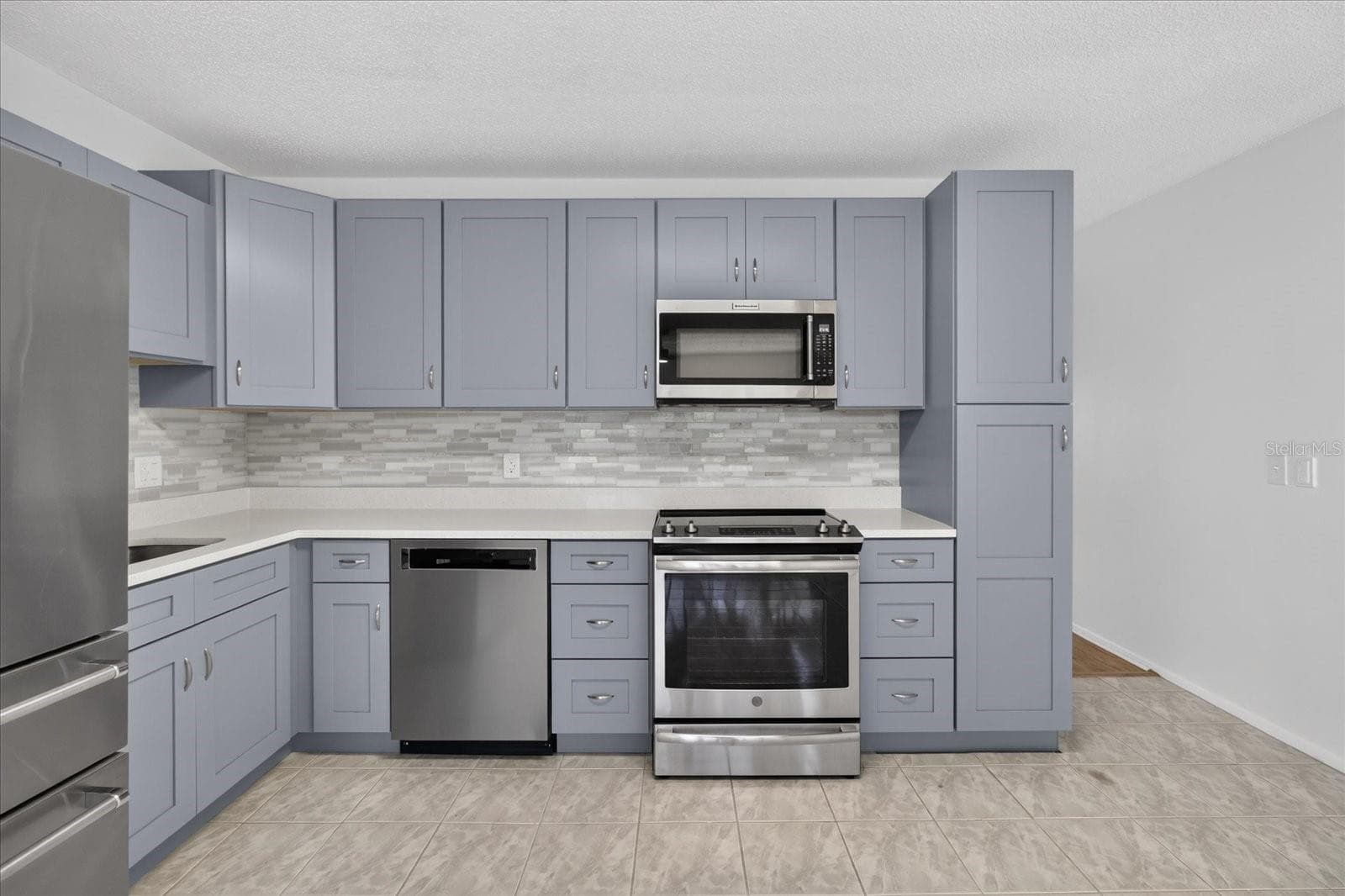 2295 Americus Blvd E #59
