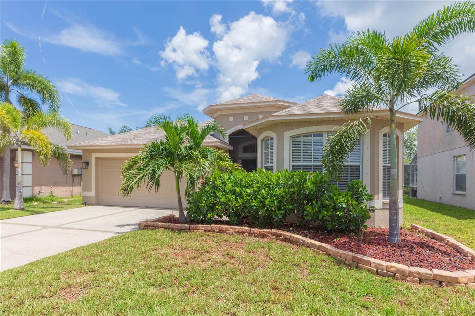 1615 Bonita Bluff CT