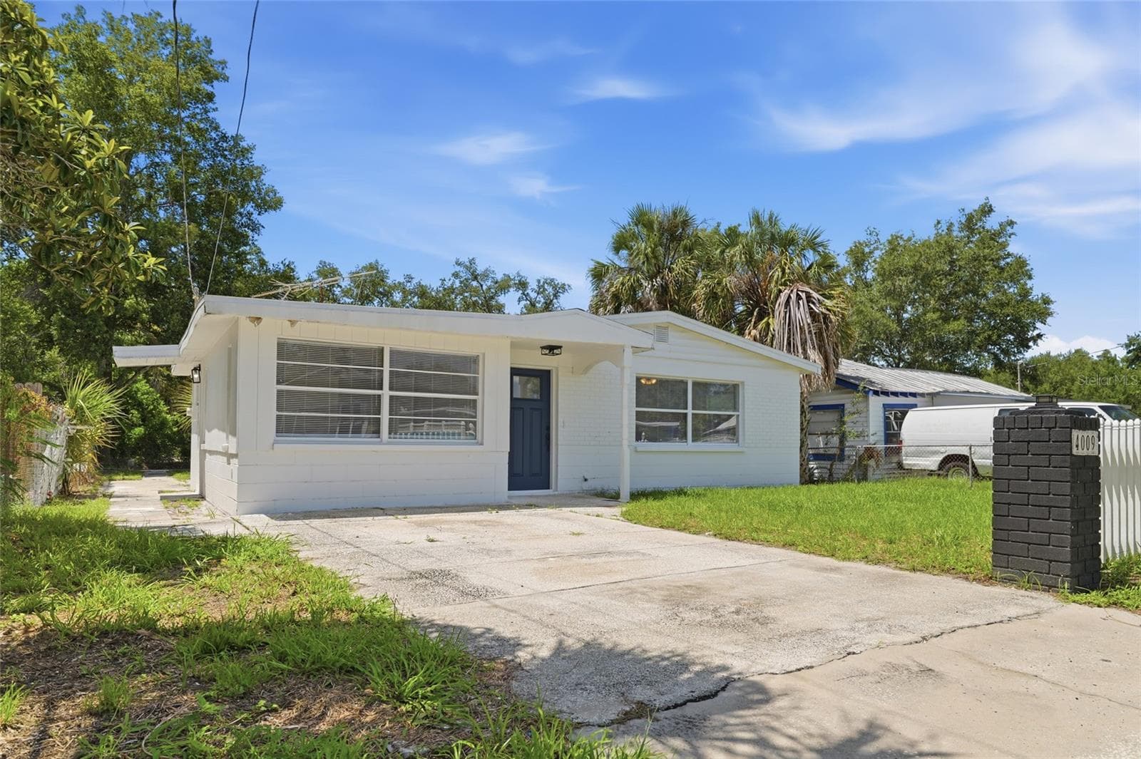 4009 E Powhatan Ave photo 3