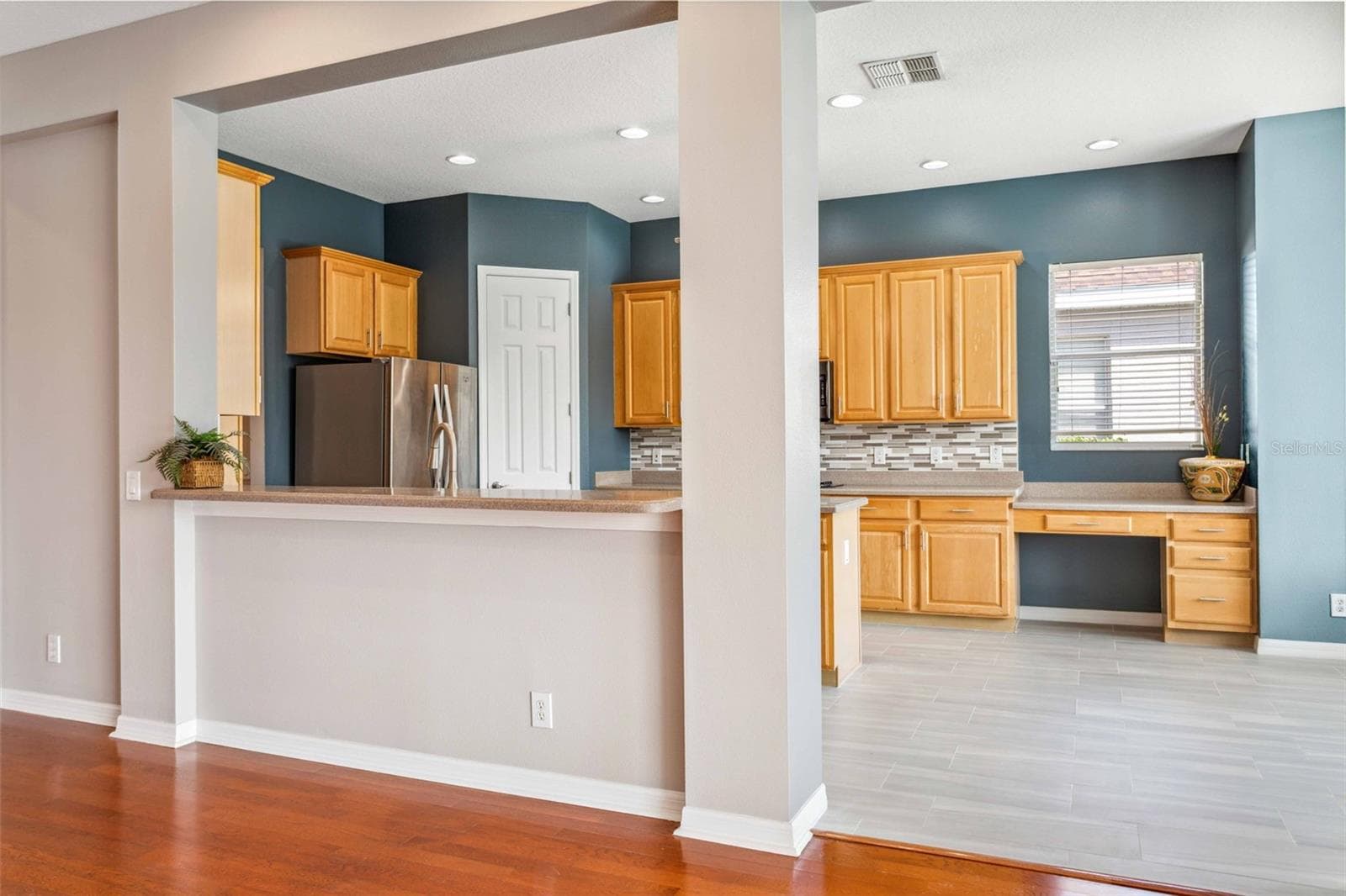 10226 Deercliff Dr photo 5