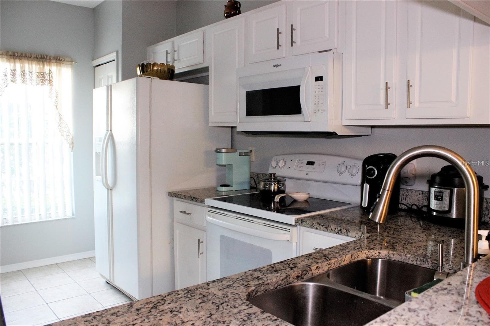 1247 Redondo Way #1247 photo 4