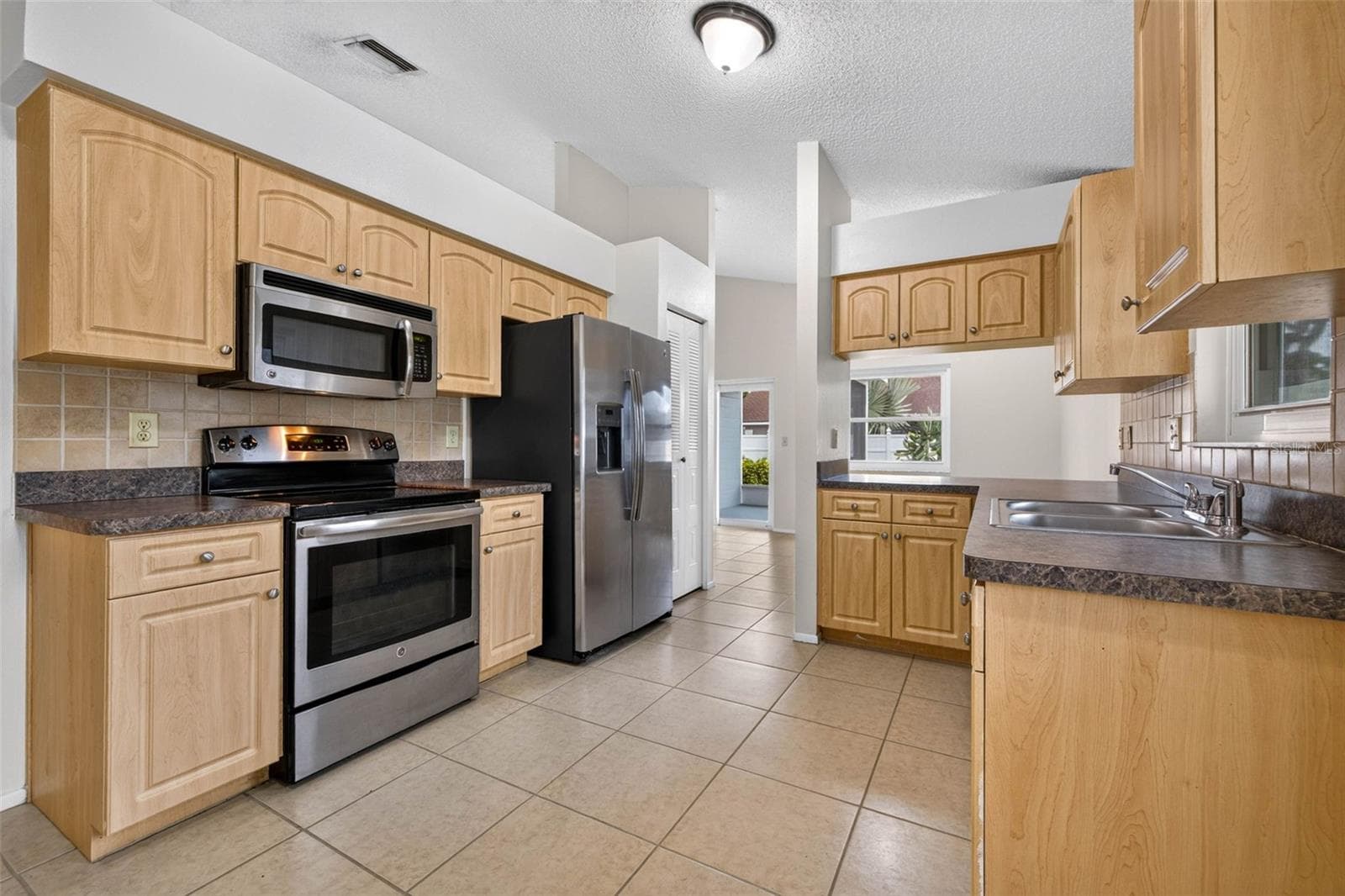 5910 Button Quail CT photo 5