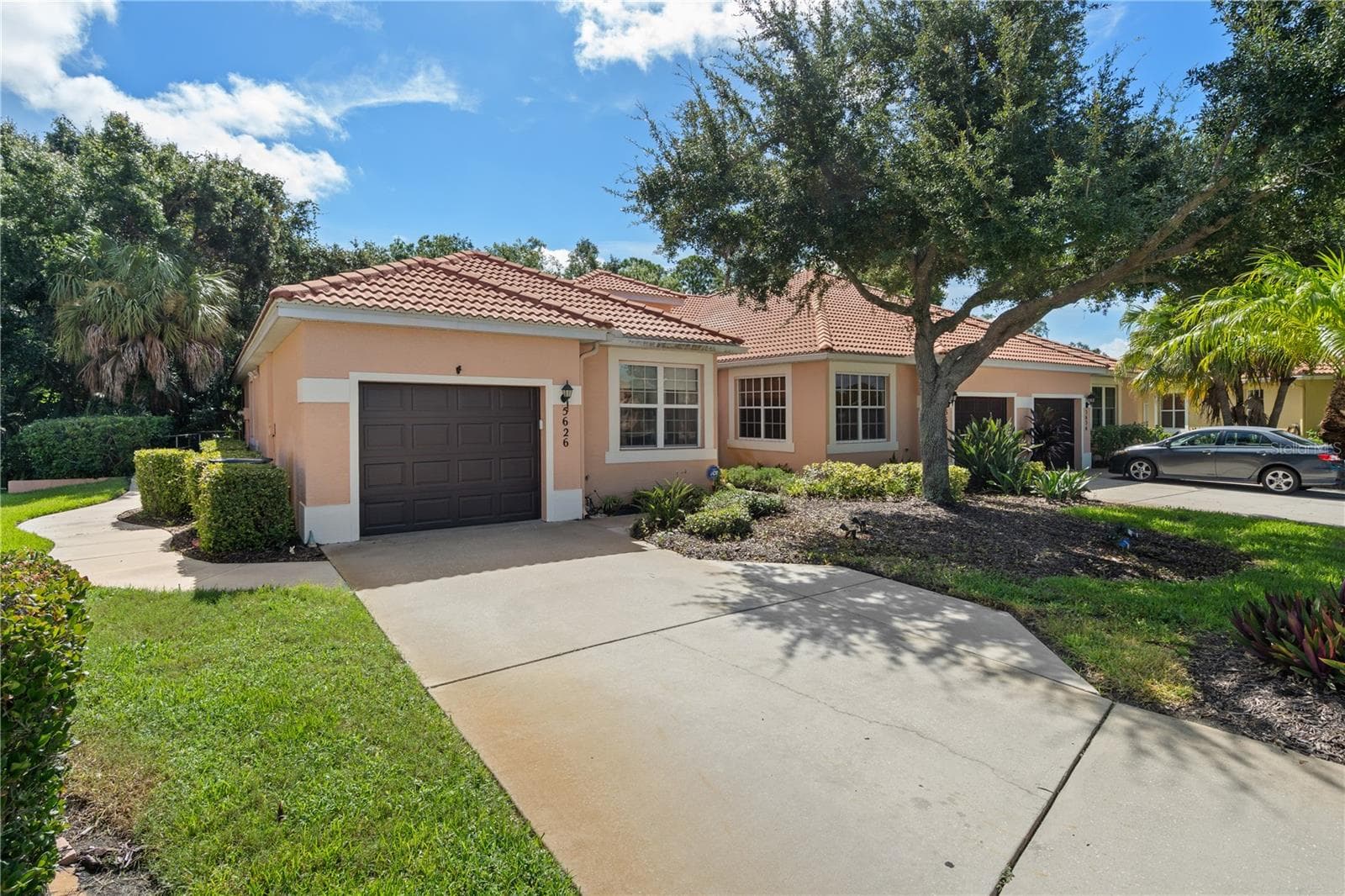 5626 Cortina Ln photo 5