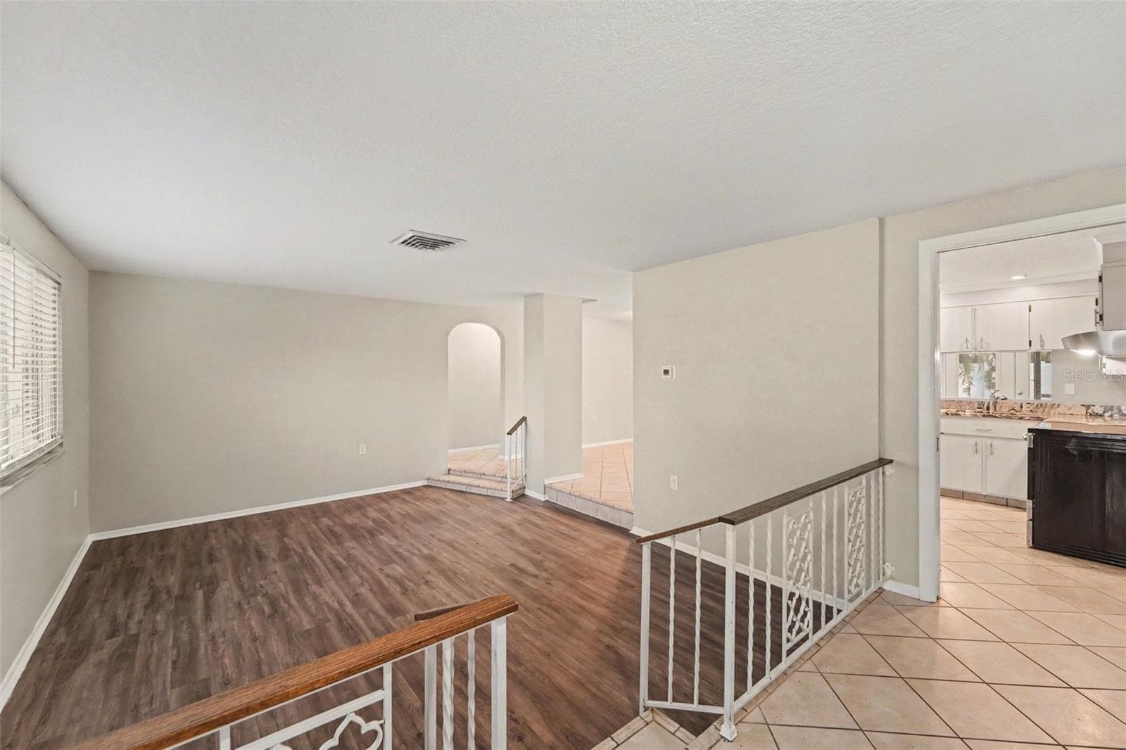 5751 Dolores Dr photo 4