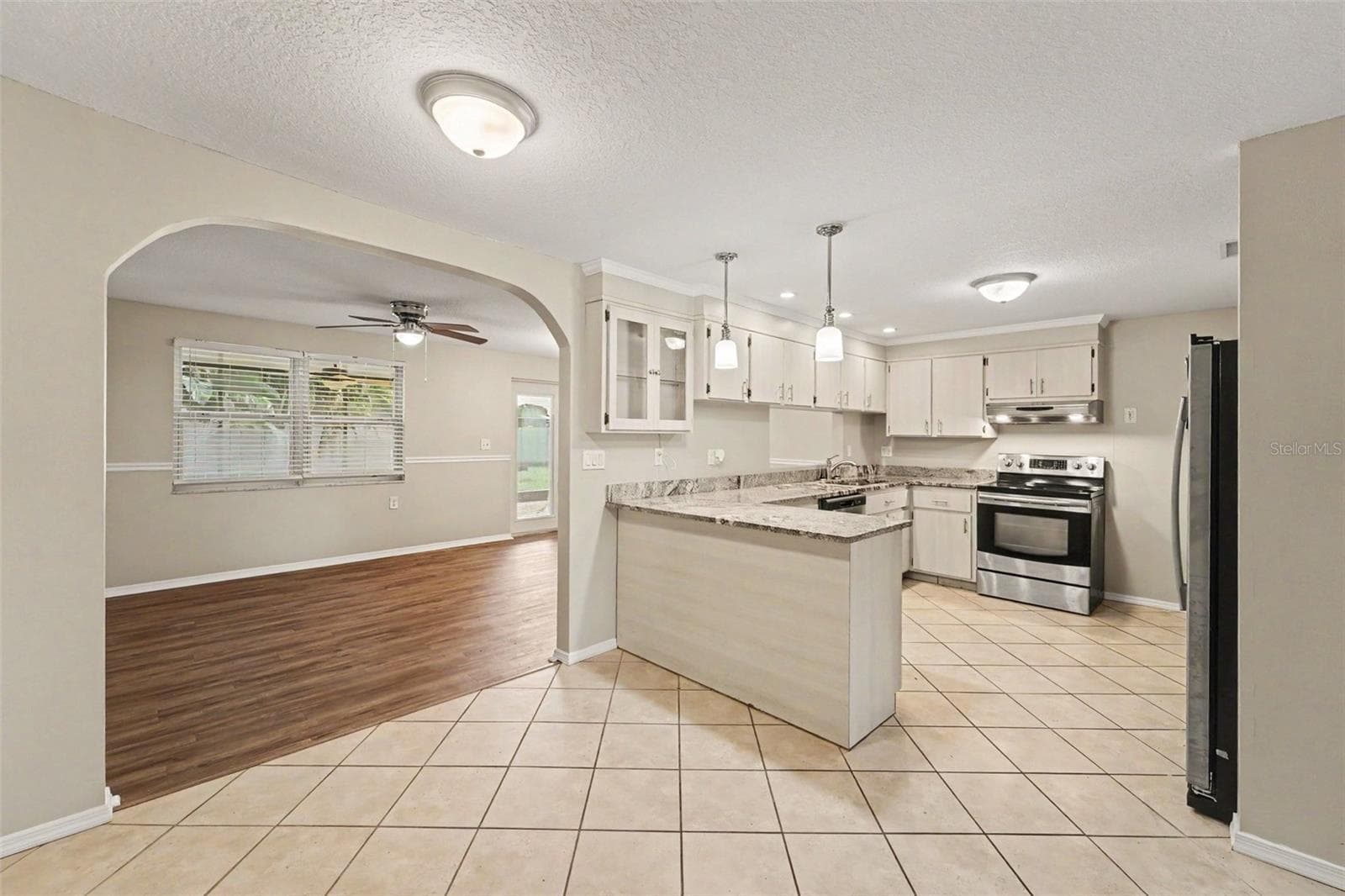 5751 Dolores Dr photo 5