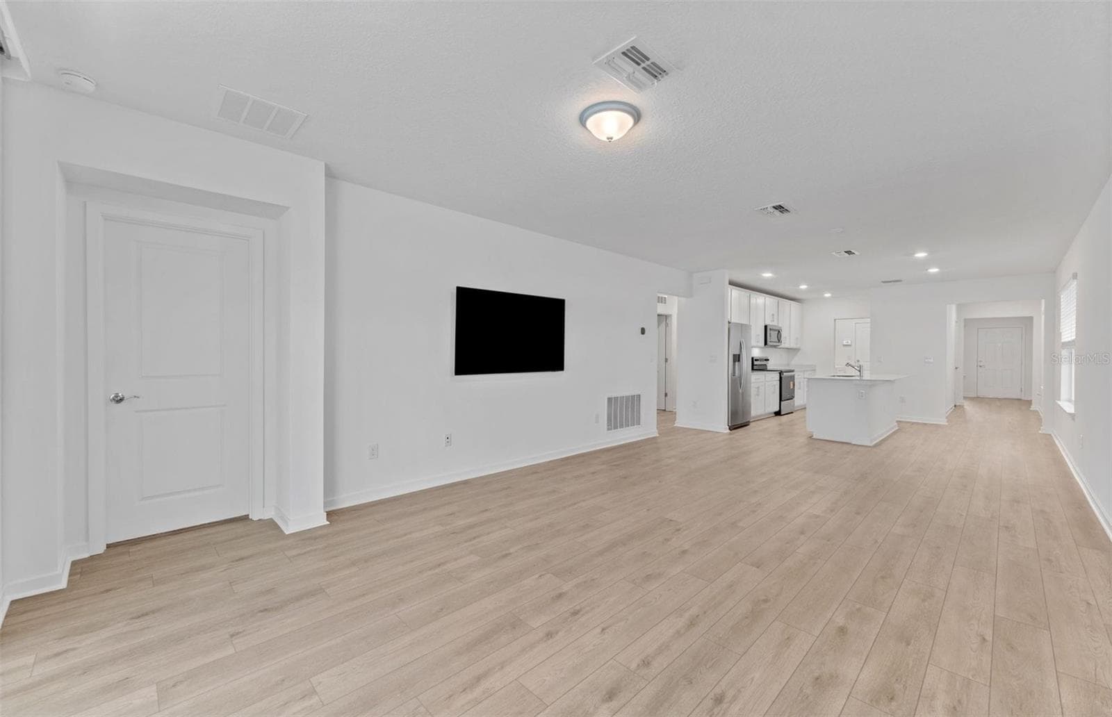 3741 Hornbeam Rd photo 4