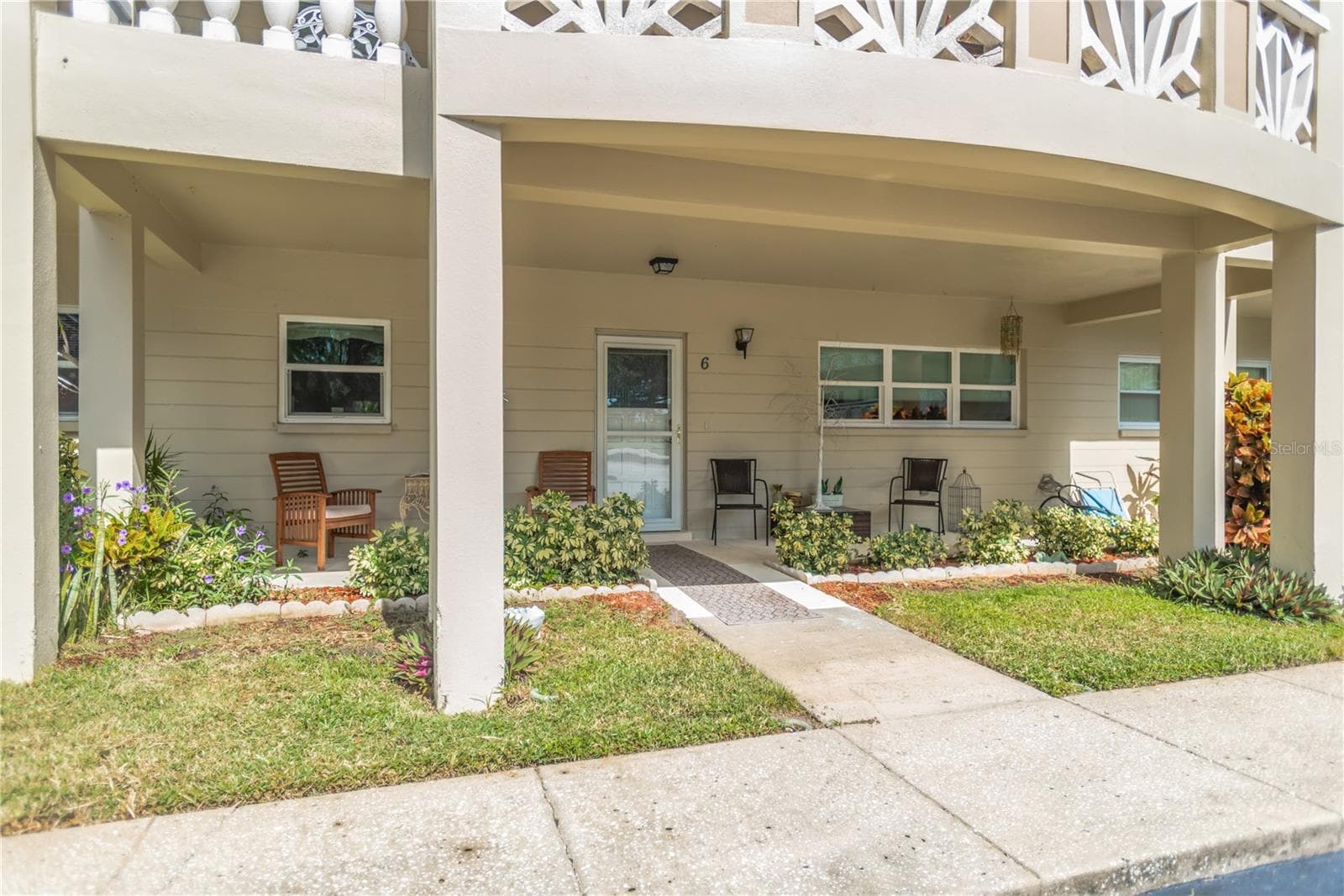 2350 Haitian Dr #6 photo 4