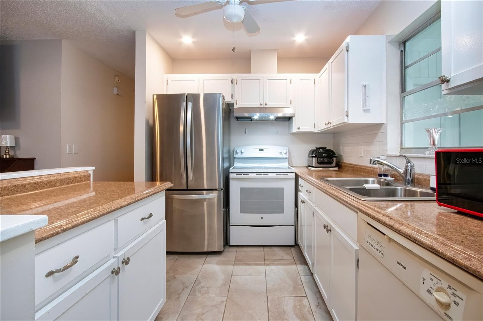 2228 Greenhaven Dr #384 photo 3