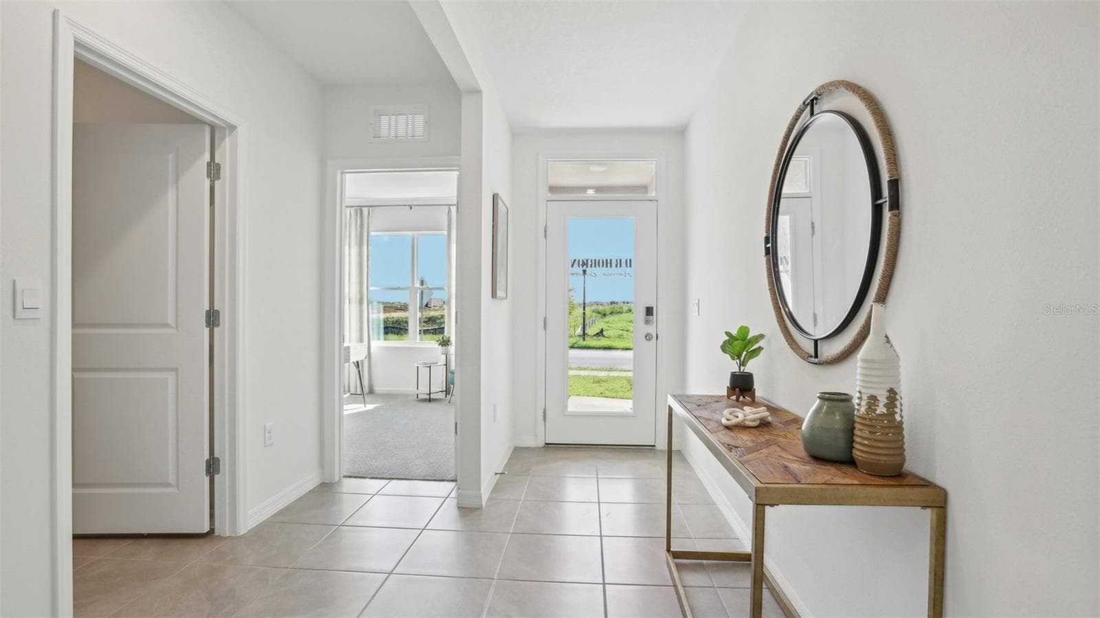1212 Alpine Ash Pl photo 3