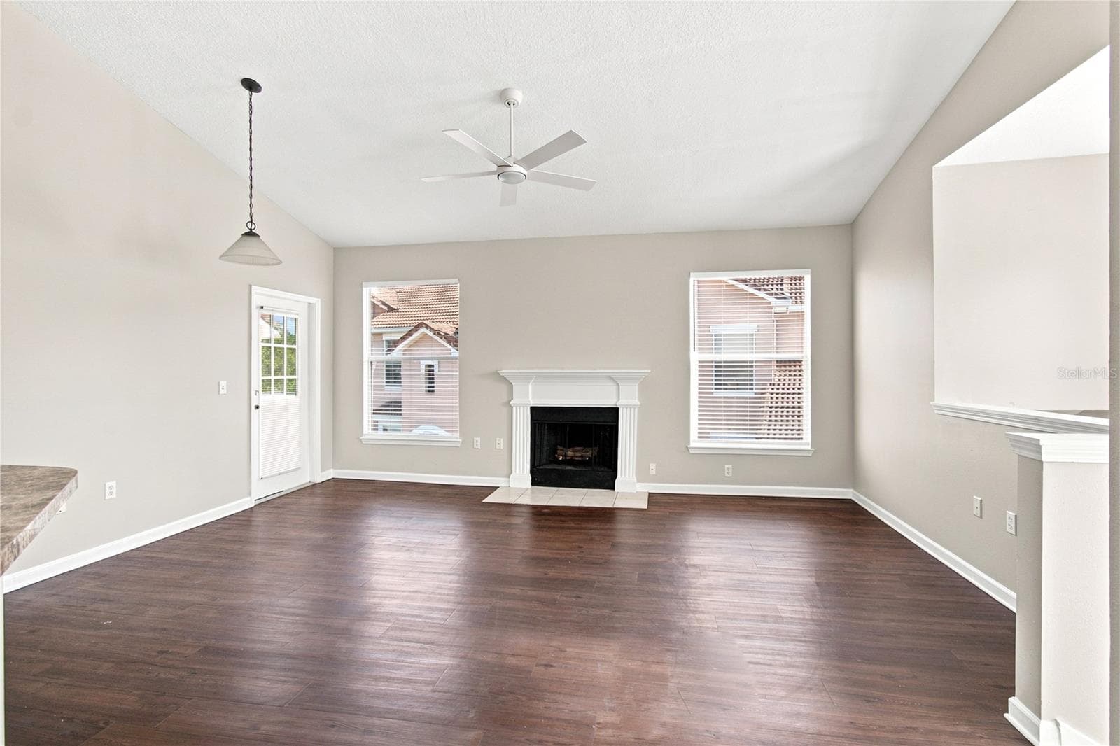 10467 Villa View Cir #10467 photo 3
