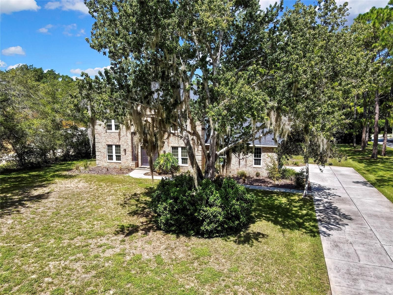 7377 Royal Oak Dr photo 5
